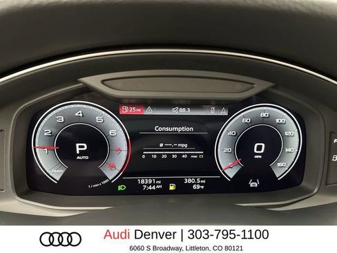 Certified 2023 Audi Q8 Premium Plus w/ Premium Plus Package AWD/4WD image 15