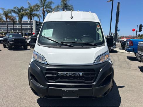 Used 2023 RAM ProMaster 3500 FWD image 2