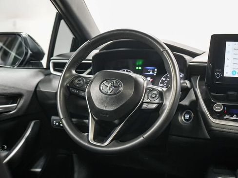Used 2024 Toyota Corolla SE w/ SE Premium Package FWD image 15