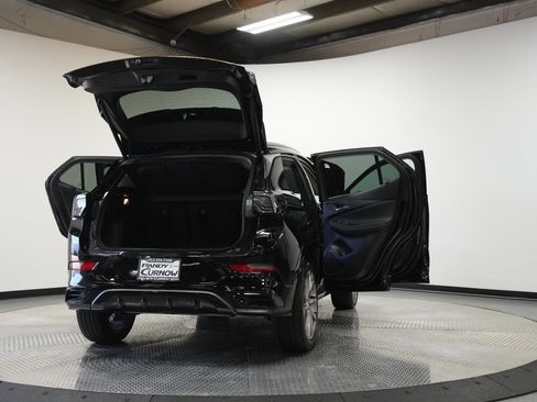 Used 2026 Buick Encore GX Avenir w/ Avenir Technology Package AWD/4WD image 12