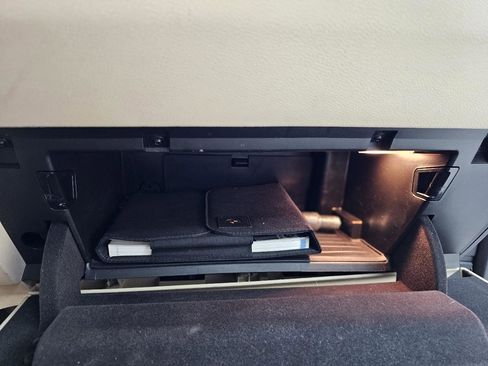 Used 2017 BMW X1 xDrive28i image 38