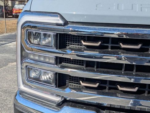 New 2026 Ford F250 King Ranch w/ Chrome Package AWD/4WD image 10