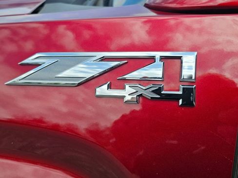 Used 2018 GMC Sierra 1500 SLT image 14