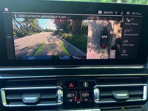 Used 2024 BMW 840i Gran Coupe w/ M Sport Professional Package image 9