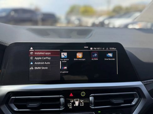 Used 2021 BMW M3 w/ M Carbon Exterior Package RWD image 33