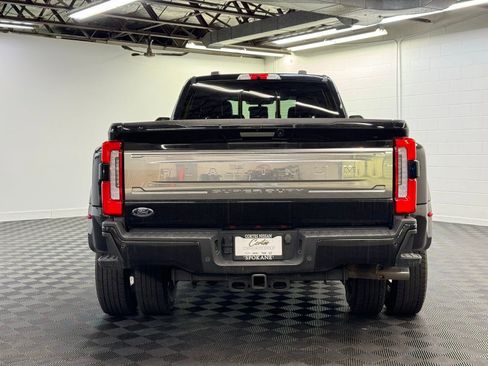 Used 2024 Ford F350 Platinum image 6