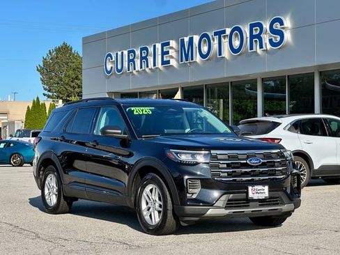 Certified 2026 Ford Explorer Active AWD/4WD image 1