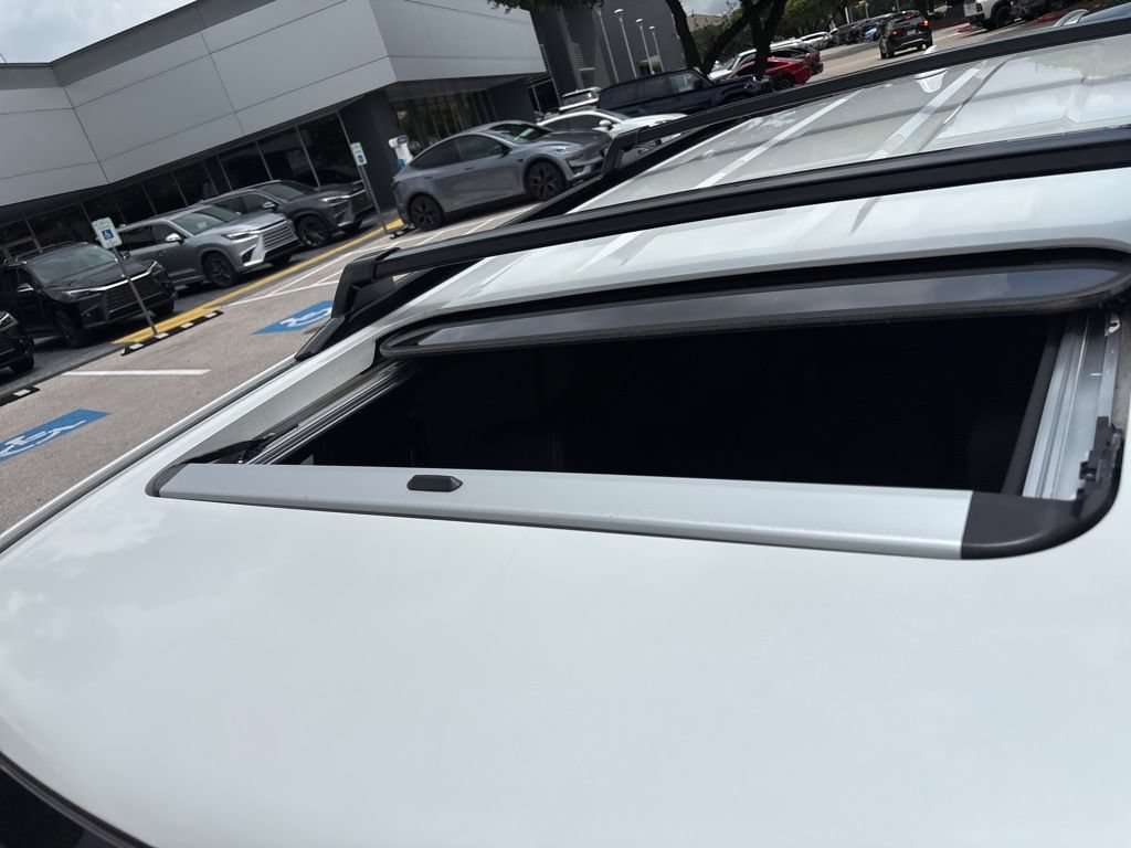 Certified 2024 Lexus GX 550 w/ Accessory Package (Z1) AWD/4WD image 10