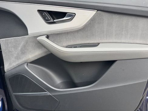 Used 2024 Audi Q7 3.0T Prestige w/ Prestige Package image 26