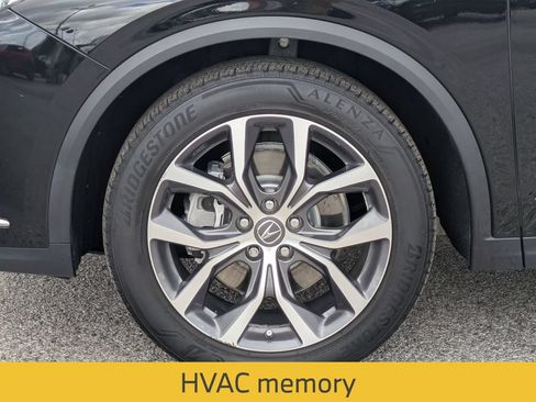 Used 2024 Acura MDX w/ Technology Package FWD image 12