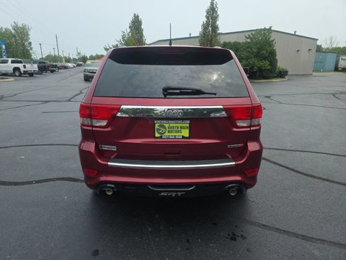 Used 2012 Jeep Grand Cherokee SRT8 w/ Luxury Group II AWD/4WD image 7
