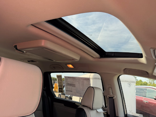 New 2027 Honda Odyssey Elite image 8