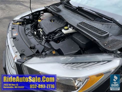 Used 2017 Ford Escape SE image 22