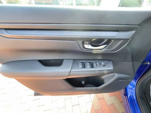 Used 2023 Honda CR-V Sport image 10