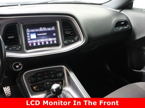 Used 2021 Dodge Challenger R/T w/ Blacktop Package image 16