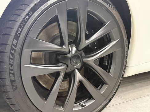 Used 2021 Tesla Model S Long Range image 36