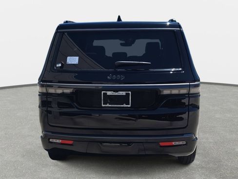 New 2026 Jeep Grand Wagoneer 4WD image 6