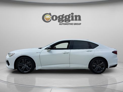Used 2022 Acura TLX w/ A-SPEC Pkg image 2