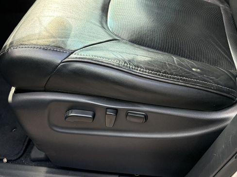 Used 2016 INFINITI QX80 4WD w/ Driver's Assistance Package image 7