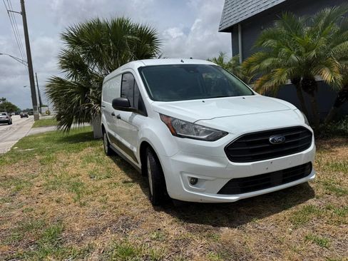 Used 2022 Ford Transit Connect XLT FWD image 2