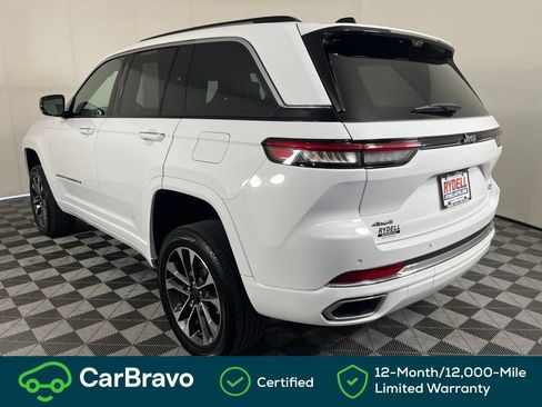 Used 2023 Jeep Grand Cherokee Overland w/ Luxury Tech Group IV AWD/4WD image 4