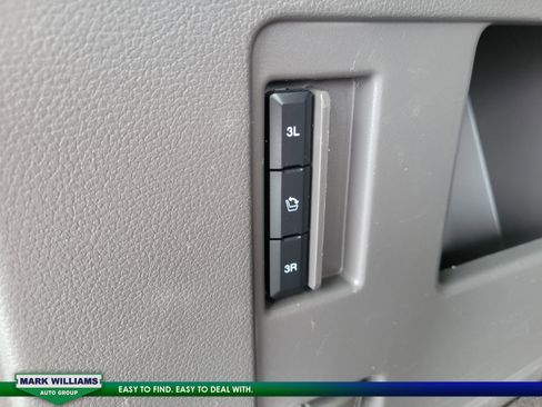 Certified 2019 Ford Expedition XLT w/ Equipment Group 201A image 32