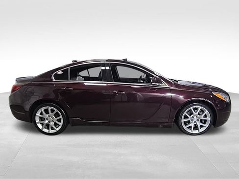 Used 2017 Buick Regal GS w/ Driver Confidence Package #1 AWD/4WD image 7