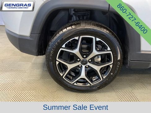 Certified 2025 Jeep Compass Limited AWD/4WD image 35