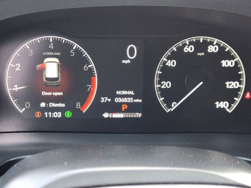 Certified 2023 Honda Pilot Touring image 10