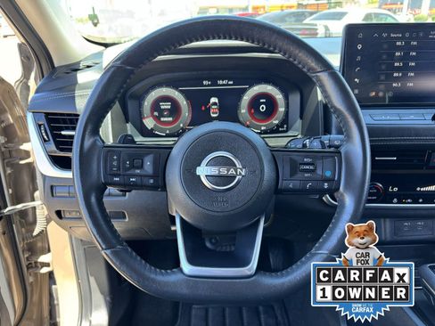 Certified 2024 Nissan Rogue SL FWD image 28
