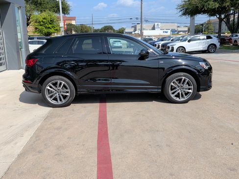 Certified 2024 Audi Q3 2.0T Premium AWD/4WD image 11