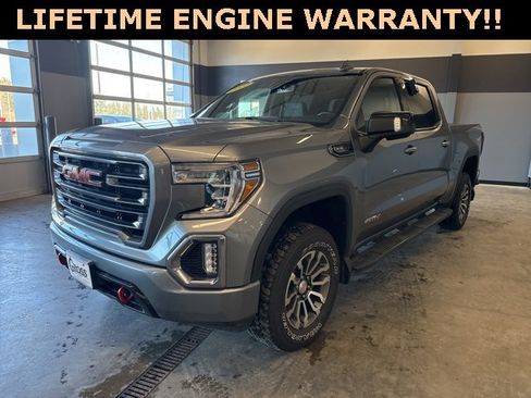 Used 2022 GMC Sierra 1500 AT4 w/ AT4 Preferred Package image 4