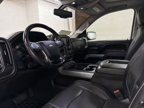 Used 2017 Chevrolet Silverado 1500 LTZ Z71 AWD/4WD image 4