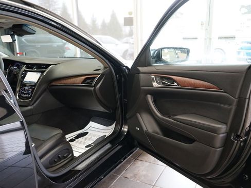 Used 2019 Cadillac CTS Luxury image 42
