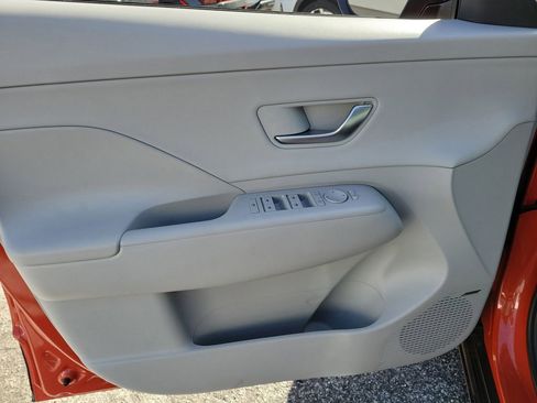 New 2025 Hyundai Kona Limited image 16