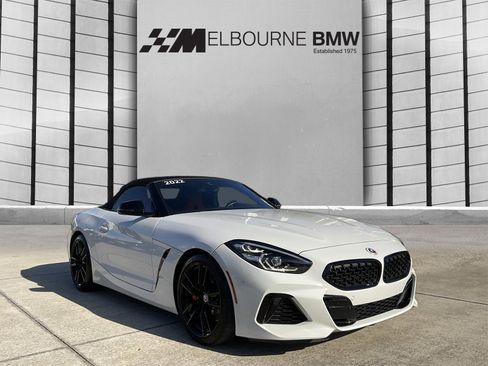 Certified 2022 BMW Z4 M40i w/ Premium Package image 1