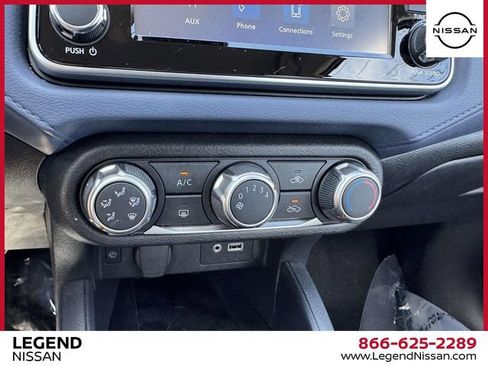Used 2023 Nissan Versa SV FWD image 26