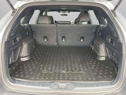 Used 2022 Subaru Outback Wilderness image 21