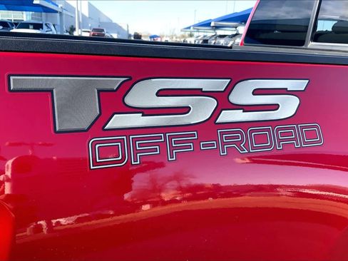 Used 2021 Toyota Tacoma SR image 9