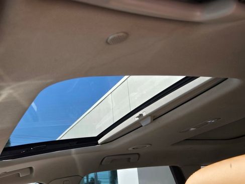 Used 2018 Buick Enclave Essence image 26