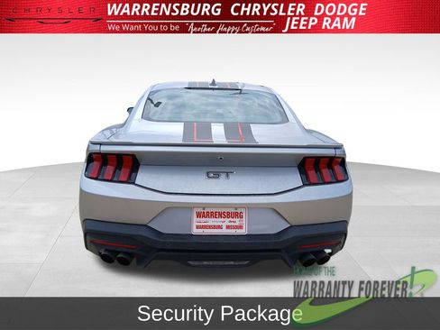 Used 2024 Ford Mustang GT Premium RWD image 6