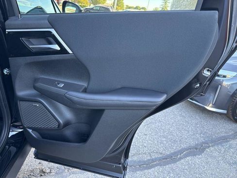 New 2025 Mitsubishi Outlander ES FWD image 33
