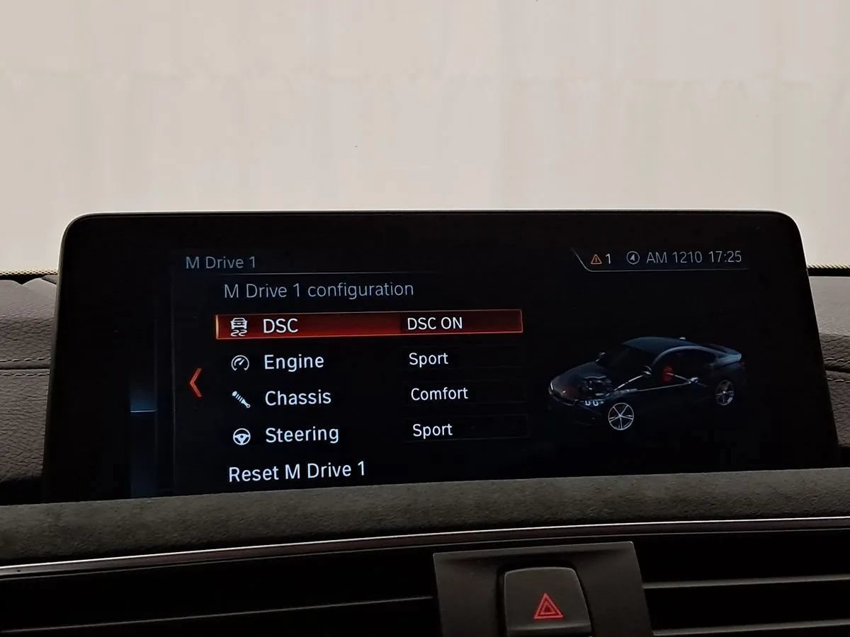 Used 2018 BMW M4 Coupe RWD image 31