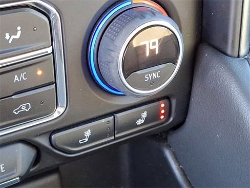 Used 2022 Chevrolet Tahoe LT image 22