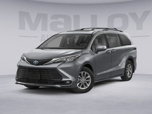 New 2026 Toyota Sienna XLE image 1