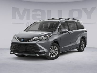 New 2026 Toyota Sienna XLE