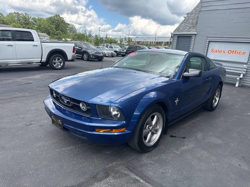 Used 2006 Ford Mustang Coupe image 3