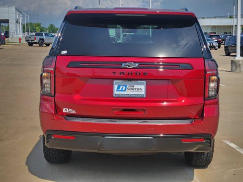 Used 2024 Chevrolet Tahoe Z71 w/ Luxury Package AWD/4WD image 6