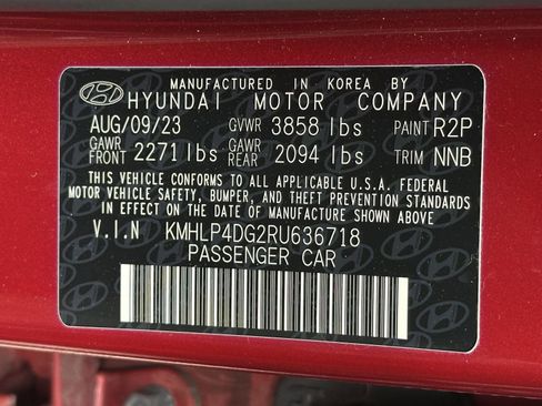 Certified 2024 Hyundai Elantra Limited image 15