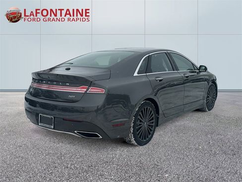 Used 2018 Lincoln MKZ Reserve image 7